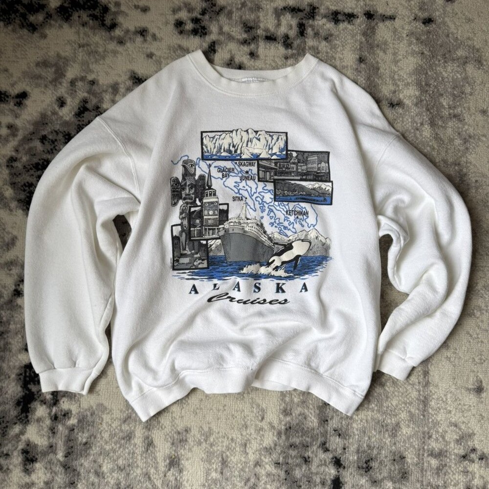 White Alaska Cruises Graphic Crewneck Sweatshirt